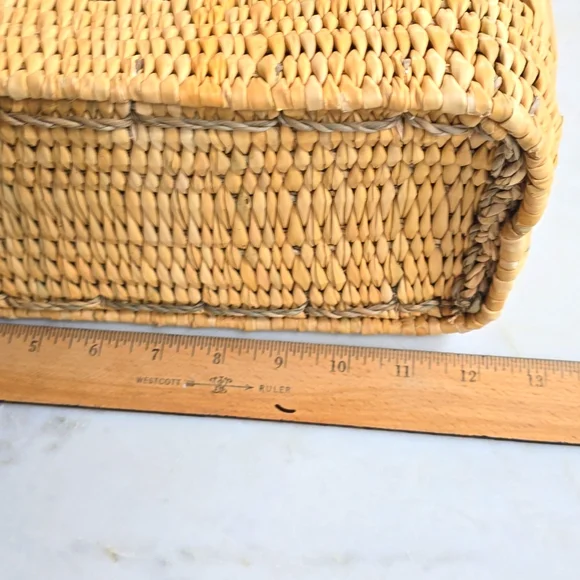 NWOT Chacha d'amour Straw Market Tote w/ Beaded Handles - Picture 16 of 16